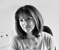 Emmanuelle Grould
