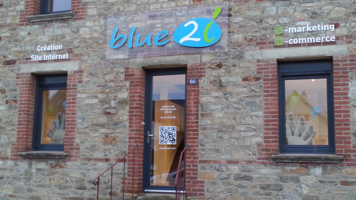 blue2i agence web chateaubourg
